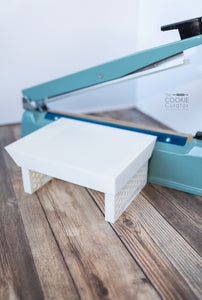 Cookie Curator Heat Sealer Table